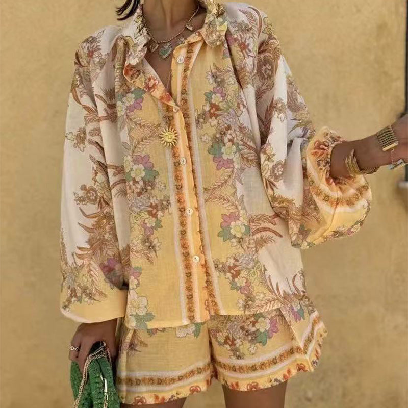 Women’s Vintage Floral Print Top & Shorts Two-Piece Set