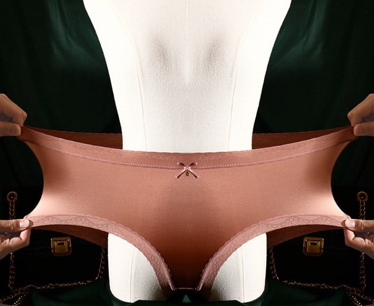 💥💥[Luxury Custom] Satin Ice Silk Seamless Shaping Briefs