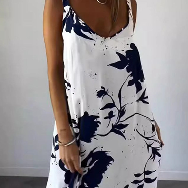 🔥HOT SALE 50% OFF🔥Women's Floral Spaghetti Strap Sleeveless Backless Flowing Dress