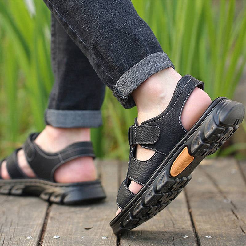 Breathable summer leather sandals for men